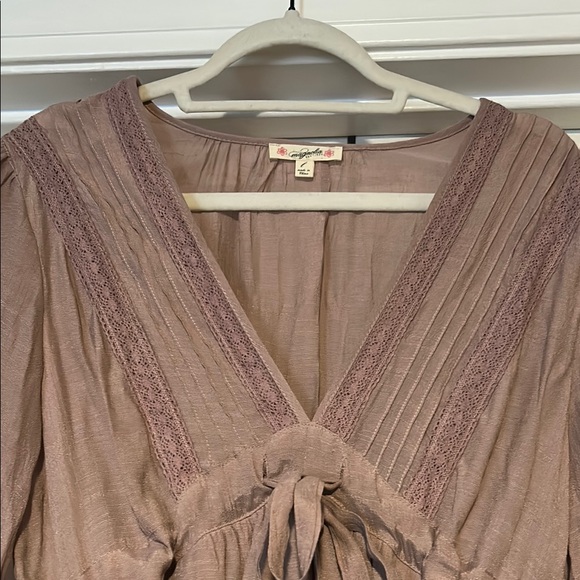 Elegant Mauve Mini Dress - Picture 2 of 2